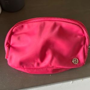 Lip gloss Belt Bag
